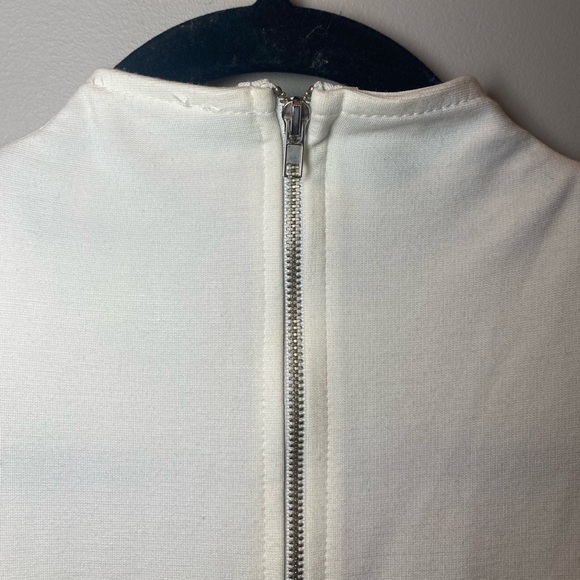 Soprano White Zipper Dress - Picture 4 of 6